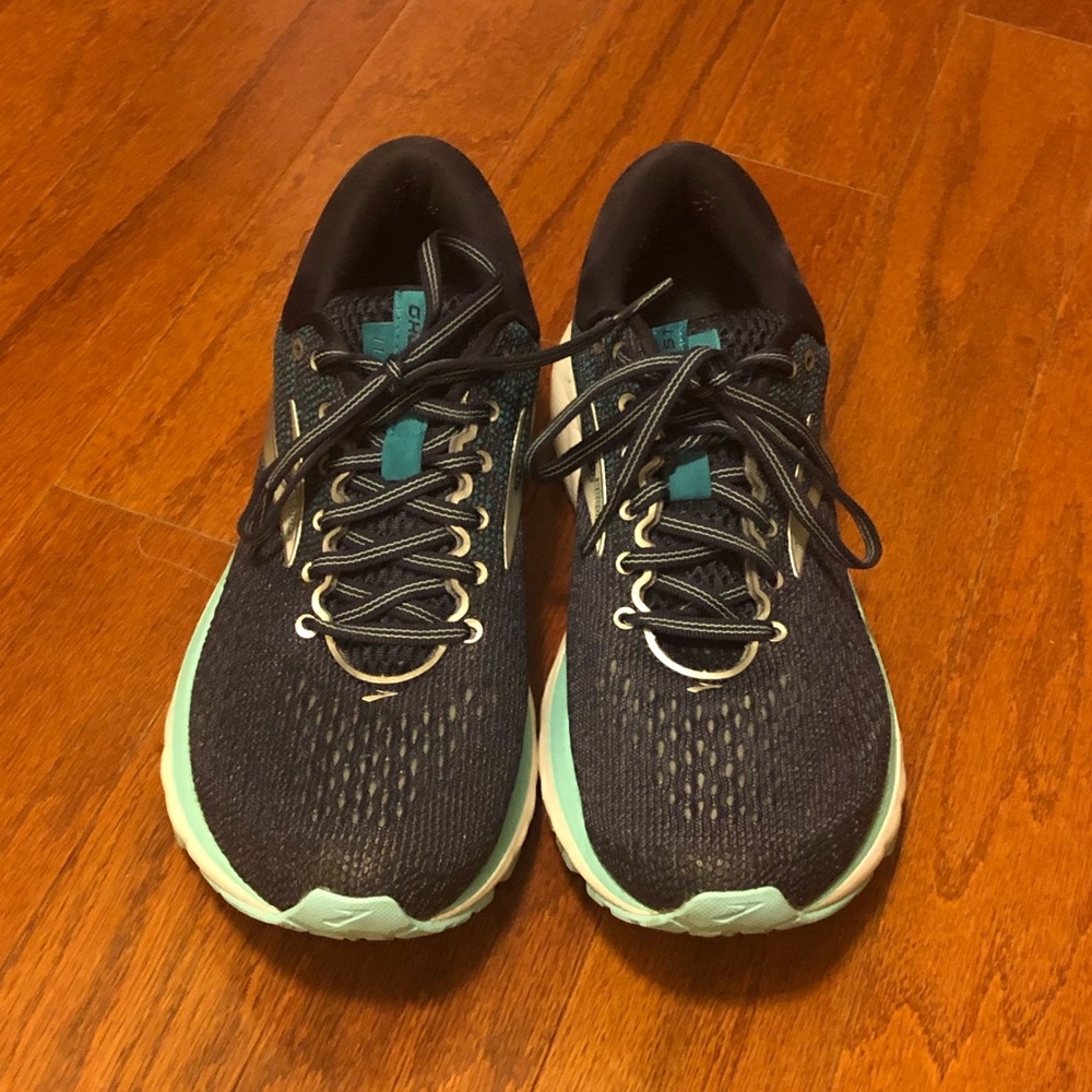 Brooks Ghost 11- size 9.5